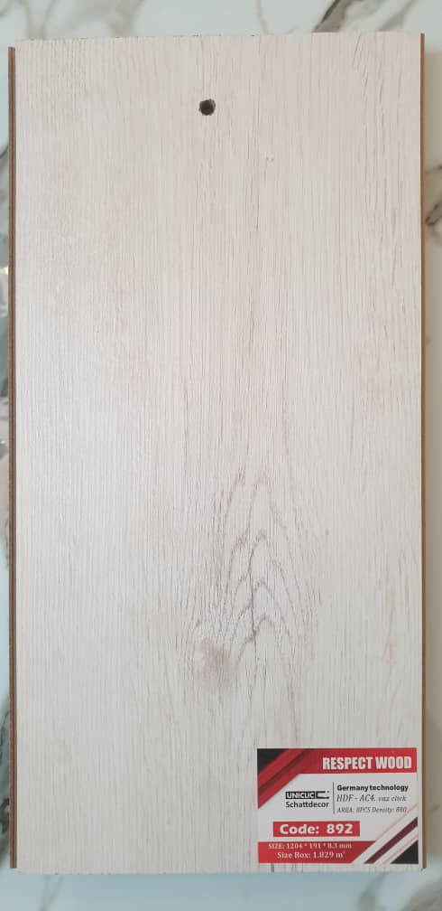 پارکت لمینت رسپکت وود 3 پارکت لمینت خارجی