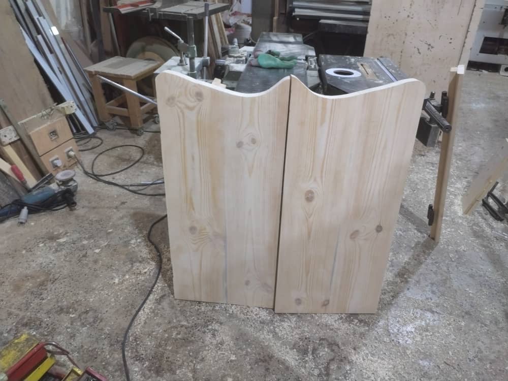 ساخت درب کابویی با چوب روسی | خدمات حرفه‌ای ایرانی دکور